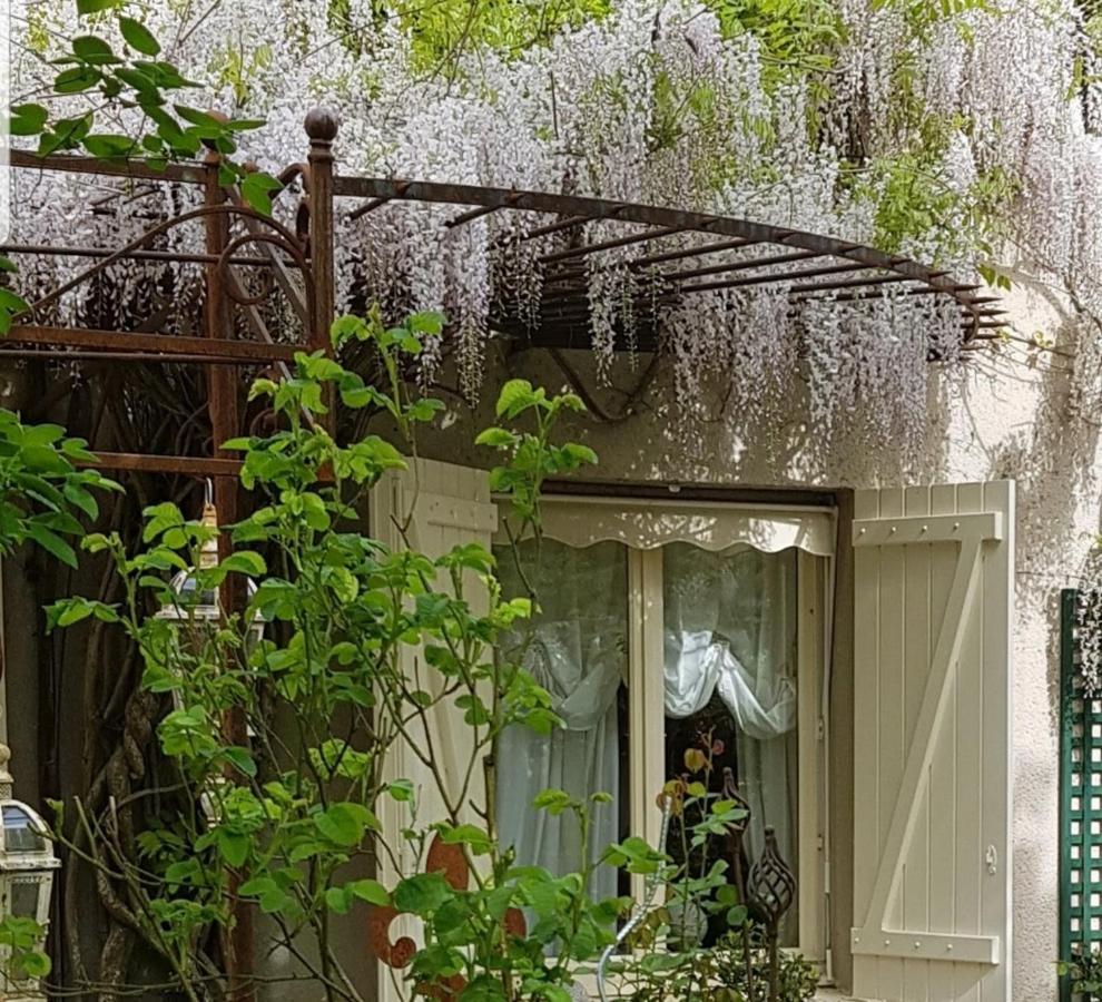 Chambres D'Hotes Jardin D'Ivoire Saint-Gervais-la-Forêt Exterior foto